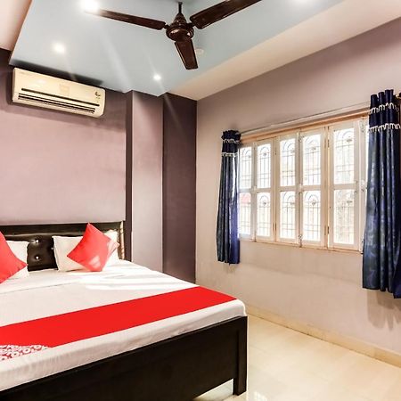 Spot On 45585 Hotel Aakash Ganga พาราณสี ภายนอก รูปภาพ